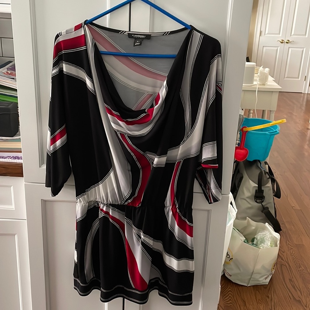 White House Black Market top